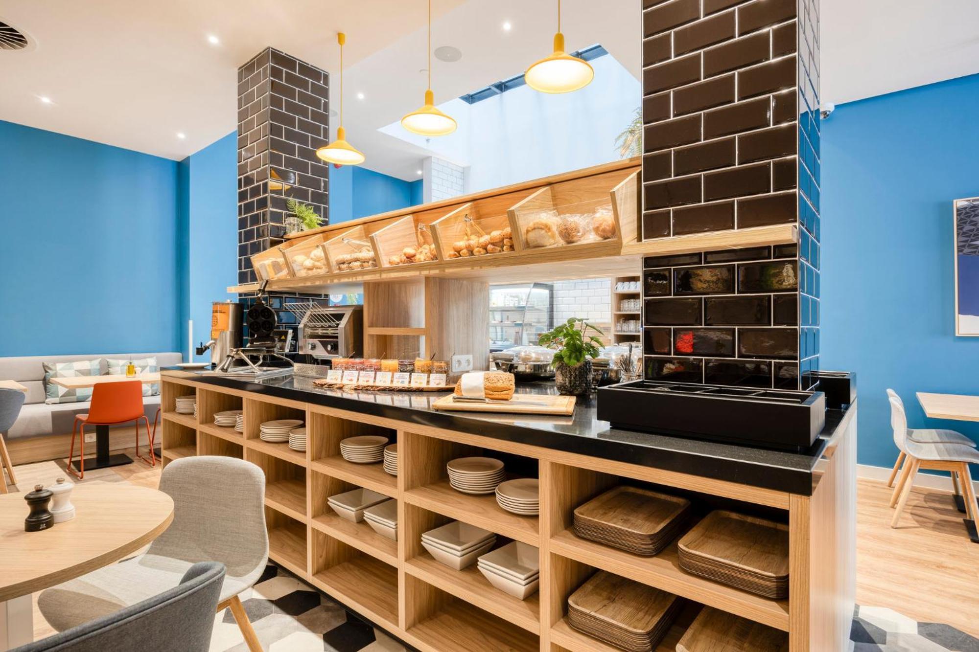 Holiday Inn Express Antwerp - City Centre By Ihg Екстериор снимка